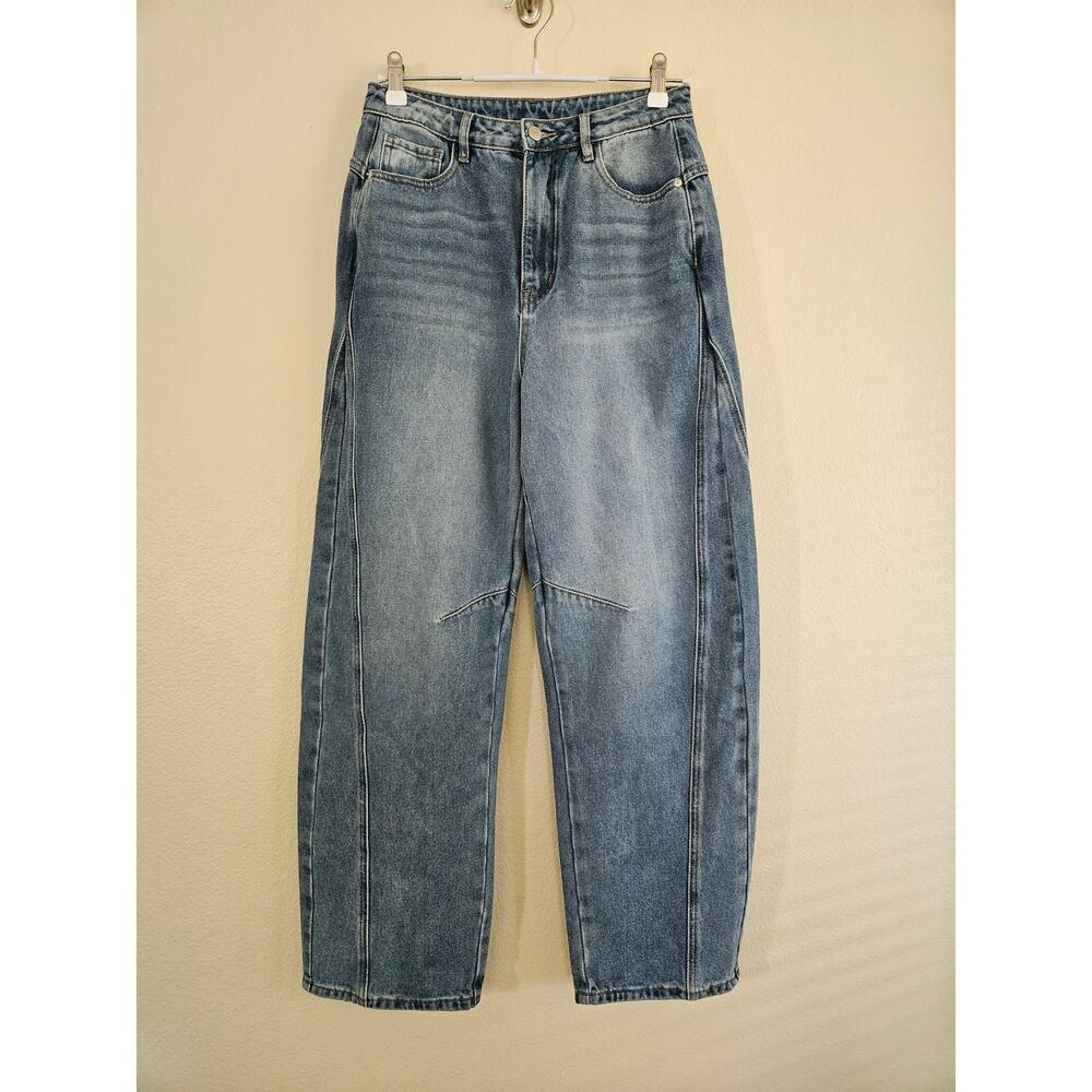 NWT Commense Denim Curved Leg Jeans, Size M (US 6) - Picture 3 of 9